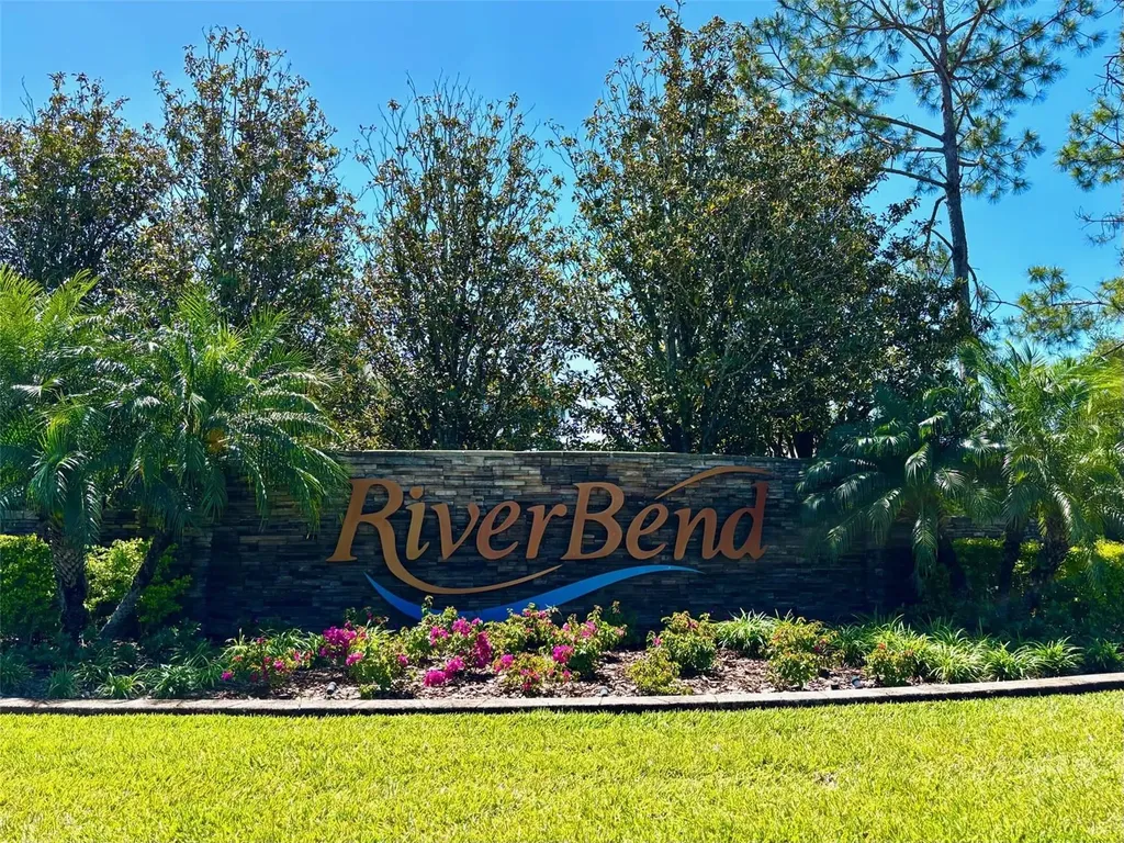 613 Wabash Breeze Circle Ruskin FL 33570