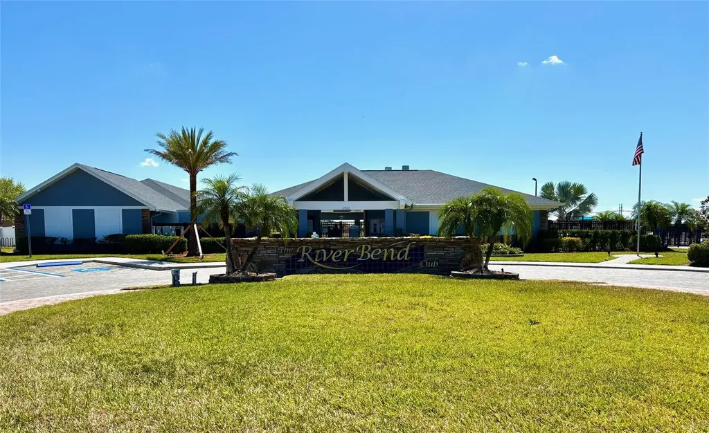 613 Wabash Breeze Circle Ruskin FL 33570