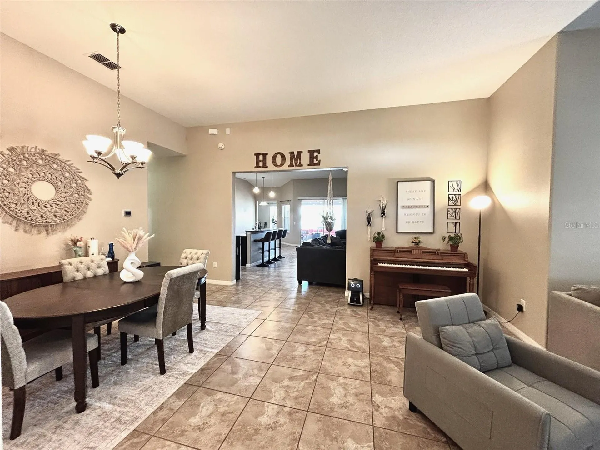 613 Wabash Breeze Circle Ruskin FL 33570