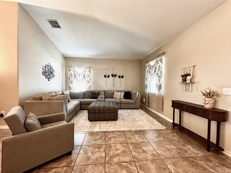 613 Wabash Breeze Circle Ruskin FL 33570