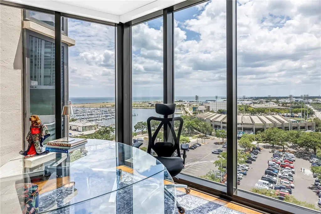 1 Beach Drive SE St Petersburg FL 33701