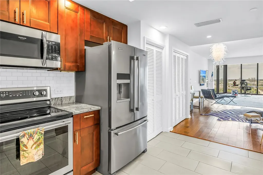 1 Beach Drive SE St Petersburg FL 33701
