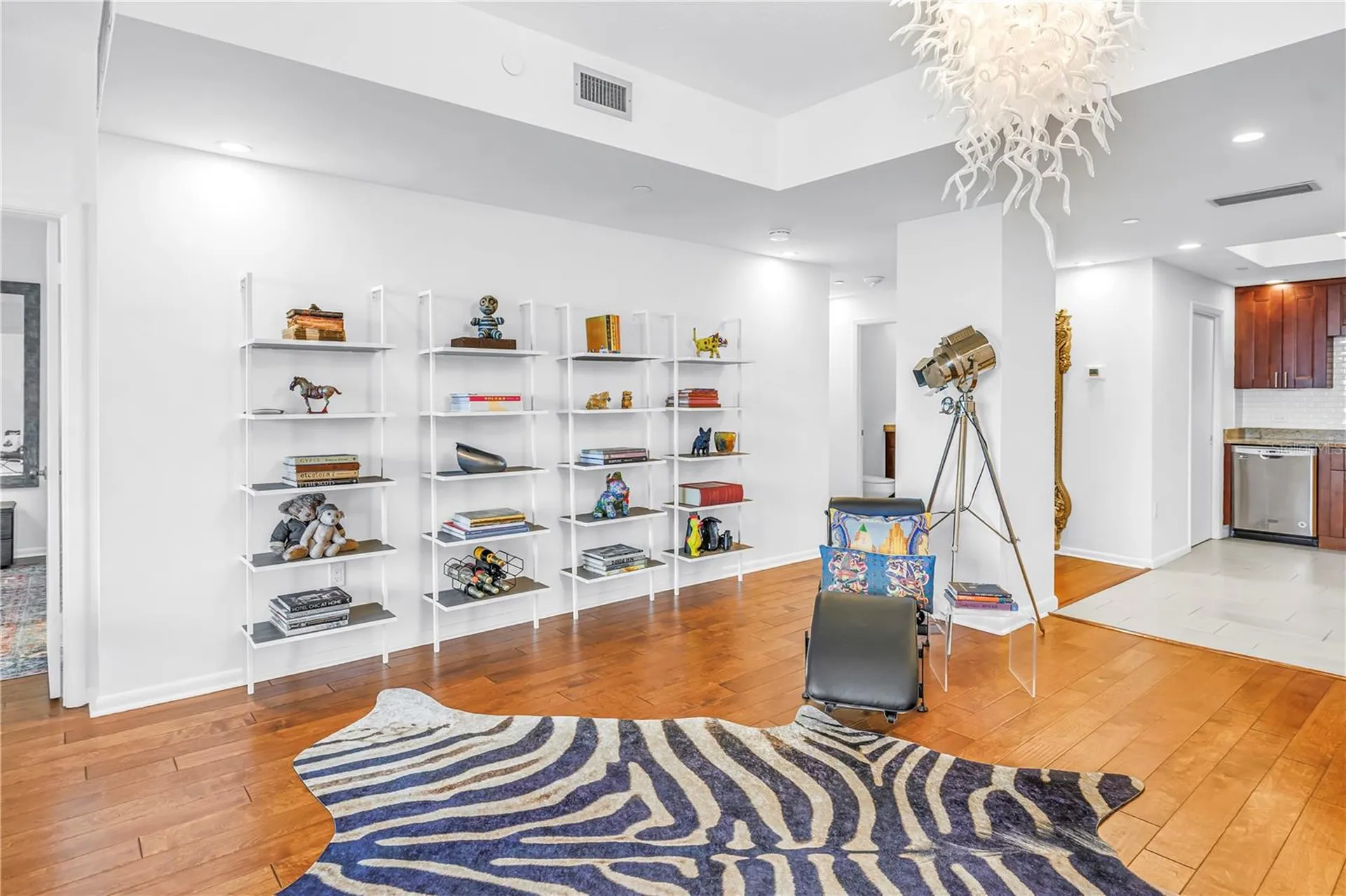1 Beach Drive SE St Petersburg FL 33701