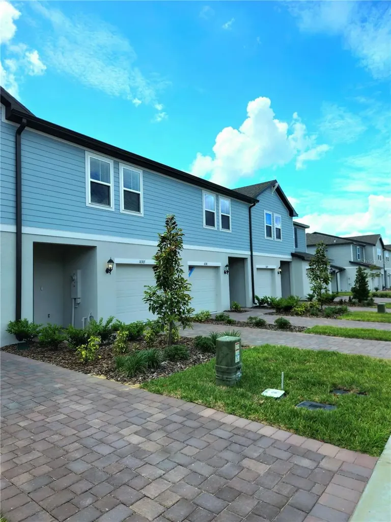 16305 Bird Of Paradise Avenue Clermont FL 34714