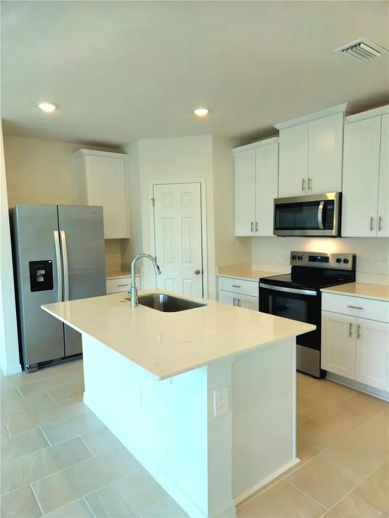 16305 Bird Of Paradise Avenue Clermont FL 34714