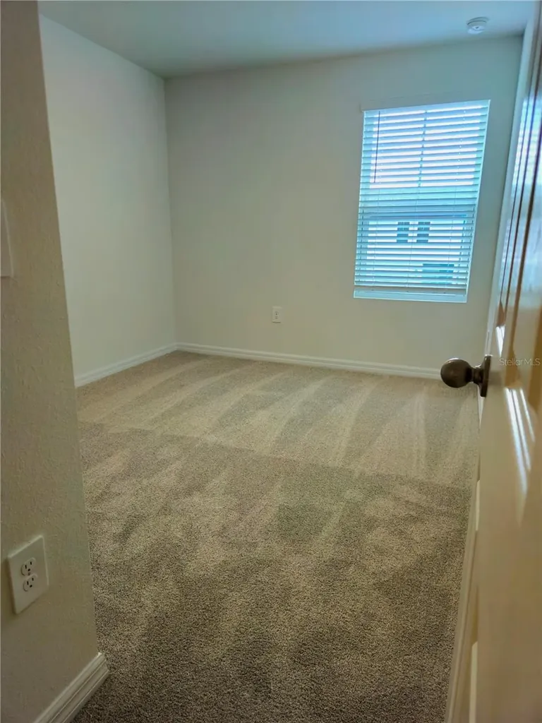 16305 Bird Of Paradise Avenue Clermont FL 34714