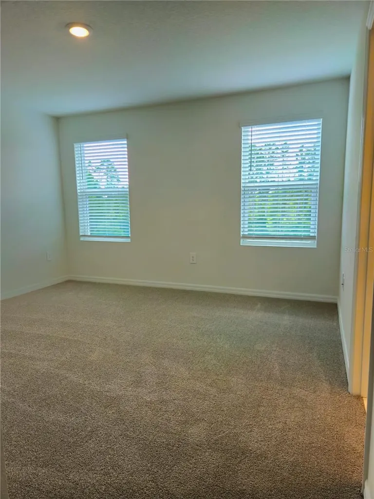 16305 Bird Of Paradise Avenue Clermont FL 34714