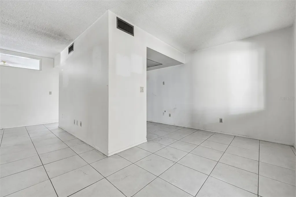 3100 Hartford Street N St Petersburg FL 33713