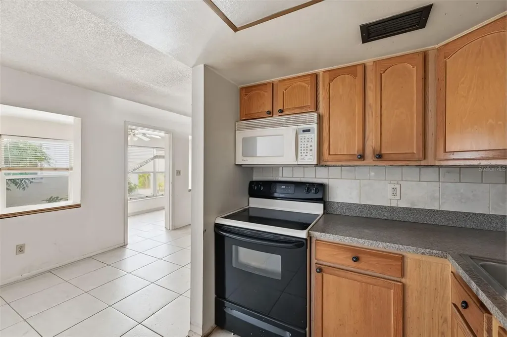 3100 Hartford Street N St Petersburg FL 33713