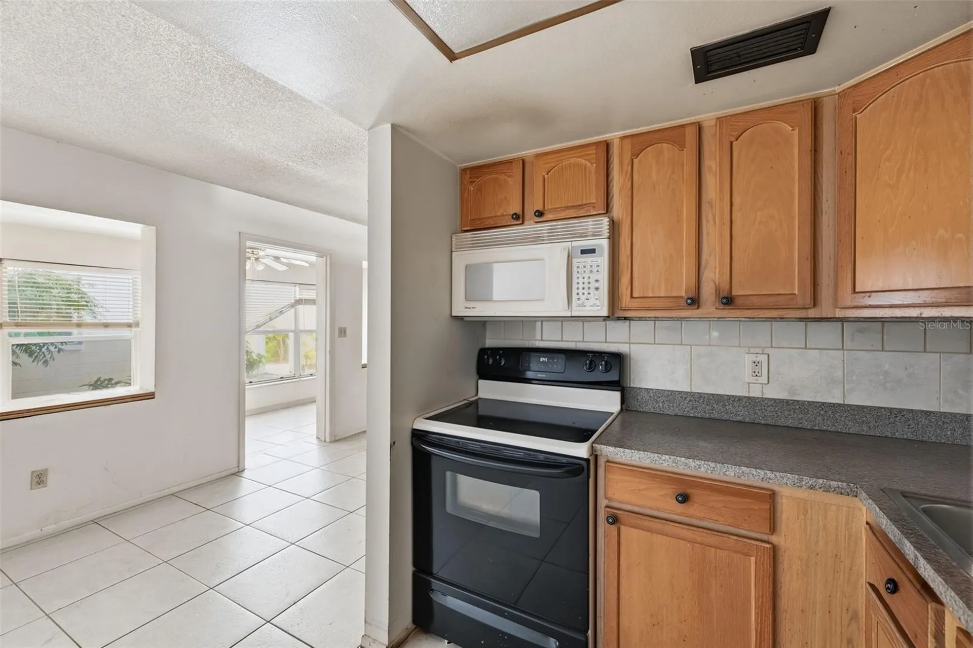 3100 Hartford Street N St Petersburg FL 33713