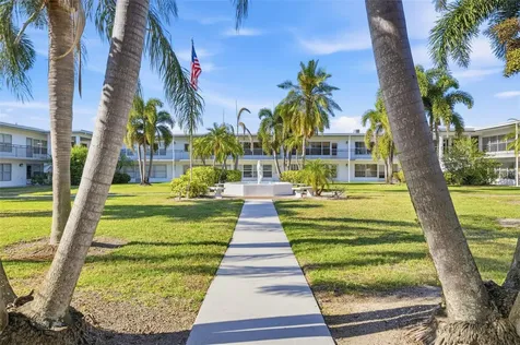 3100 Hartford Street N St Petersburg FL 33713
