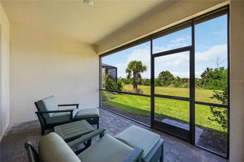18652 Dayspring Place Venice FL 34293