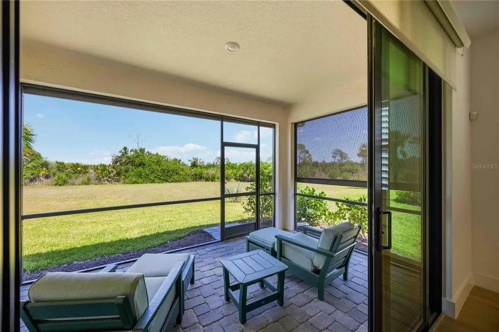 18652 Dayspring Place Venice FL 34293