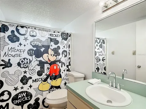 2753 N Poinciana Boulevard Kissimmee FL 34746