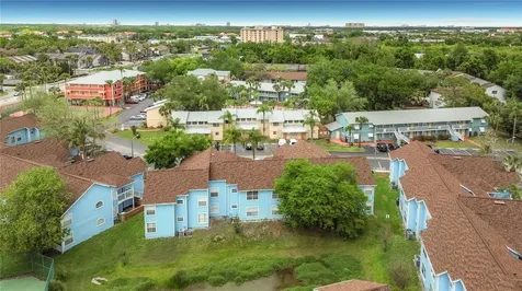 2753 N Poinciana Boulevard Kissimmee FL 34746