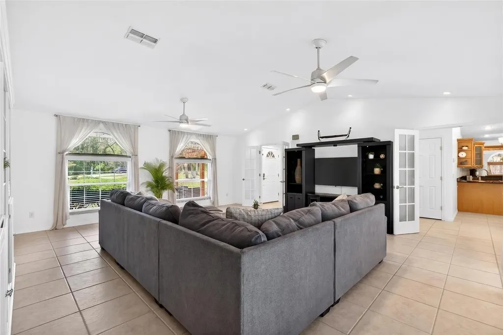 160 Packwood Road Edgewater FL 32141