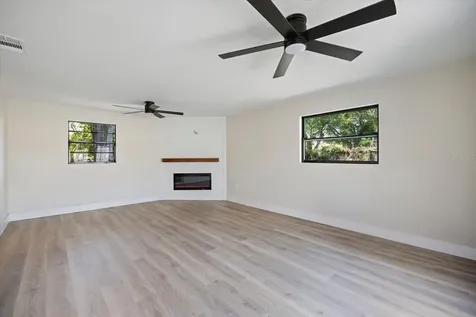 11014 58th Street N Pinellas Park FL 33782
