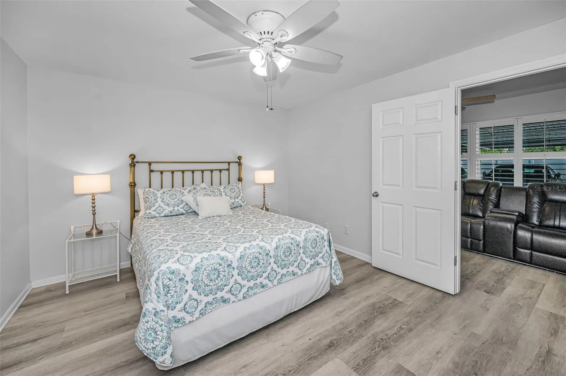 5216 81st Street N St Petersburg FL 33709