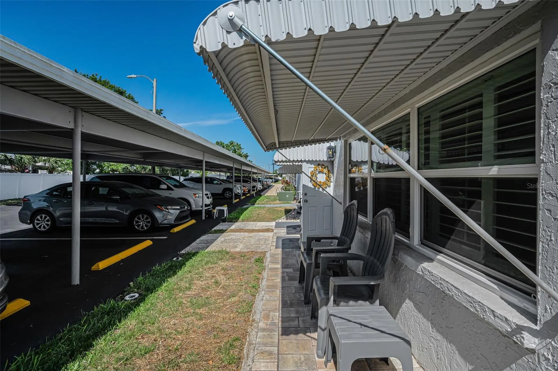 5216 81st Street N St Petersburg FL 33709