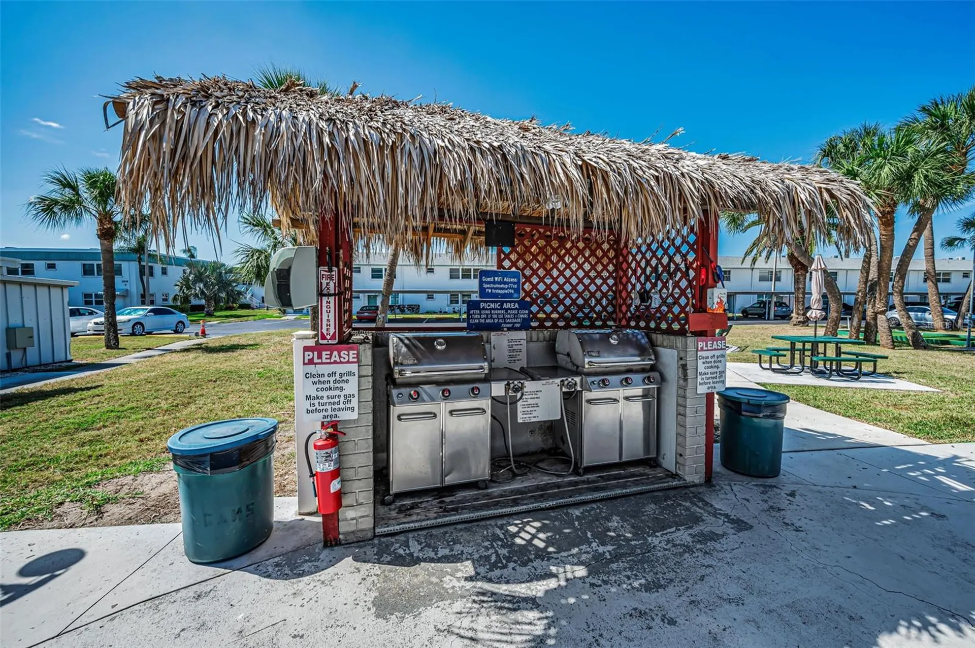 5216 81st Street N St Petersburg FL 33709