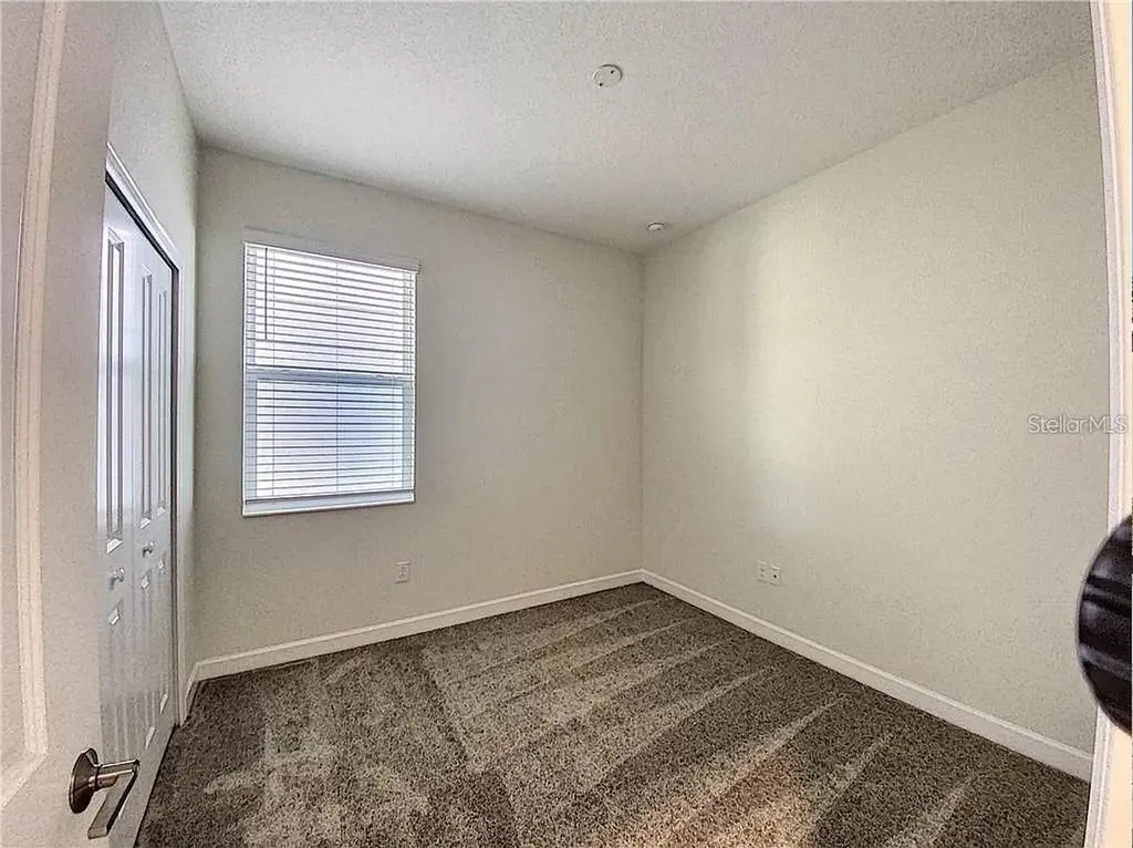 1307 Oak Crest Street Davenport FL 33837