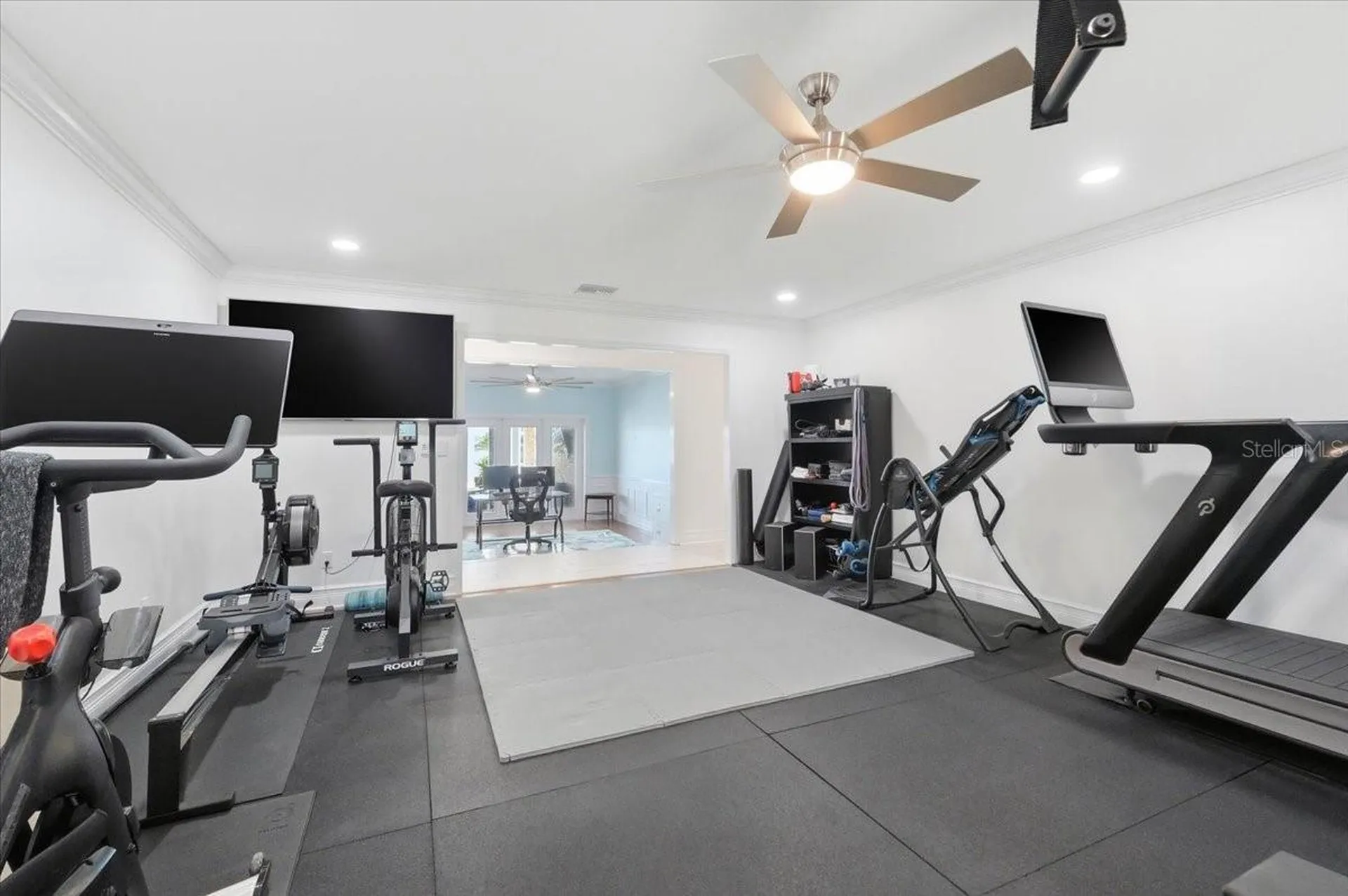 120 Mirror Lane NW Winter Haven FL 33881