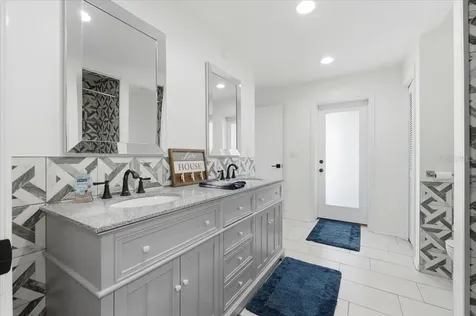 120 Mirror Lane NW Winter Haven FL 33881