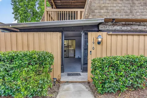 1670 S Park Avenue Titusville FL 32780