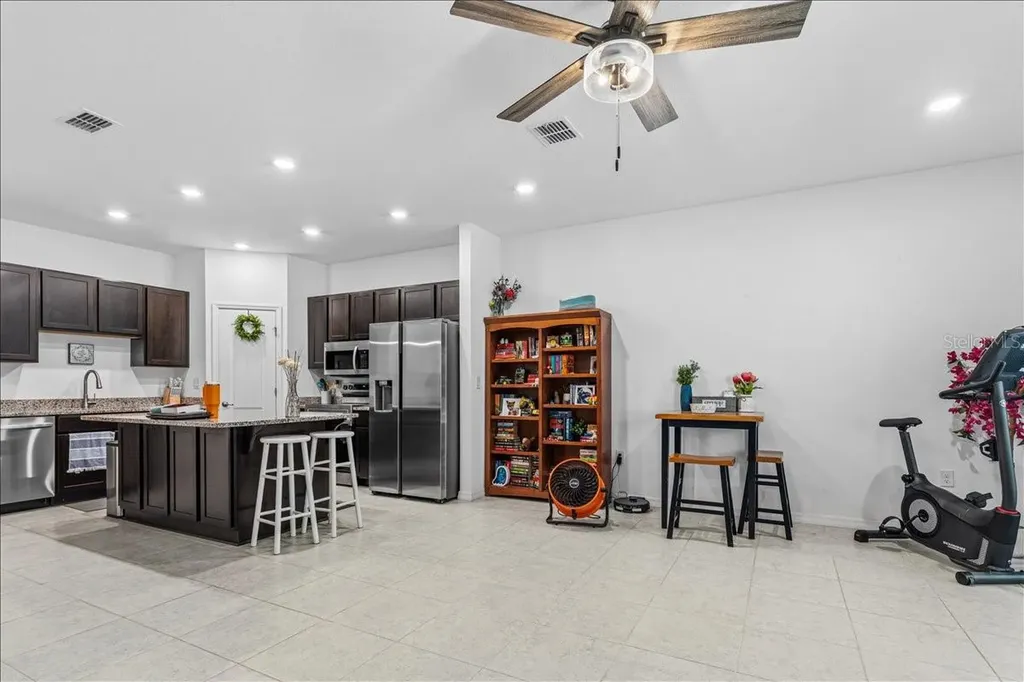 12504 NW 7th Place Newberry FL 32669