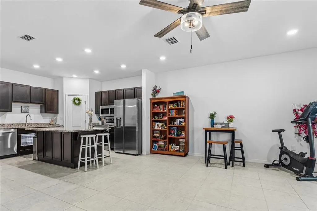 12504 NW 7th Place Newberry FL 32669