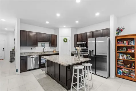 12504 NW 7th Place Newberry FL 32669