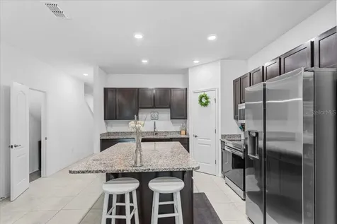 12504 NW 7th Place Newberry FL 32669