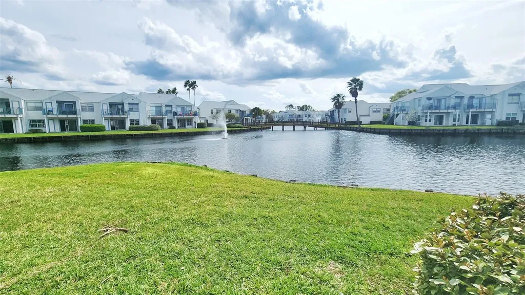 2528 Woodgate Boulevard Orlando FL 32822