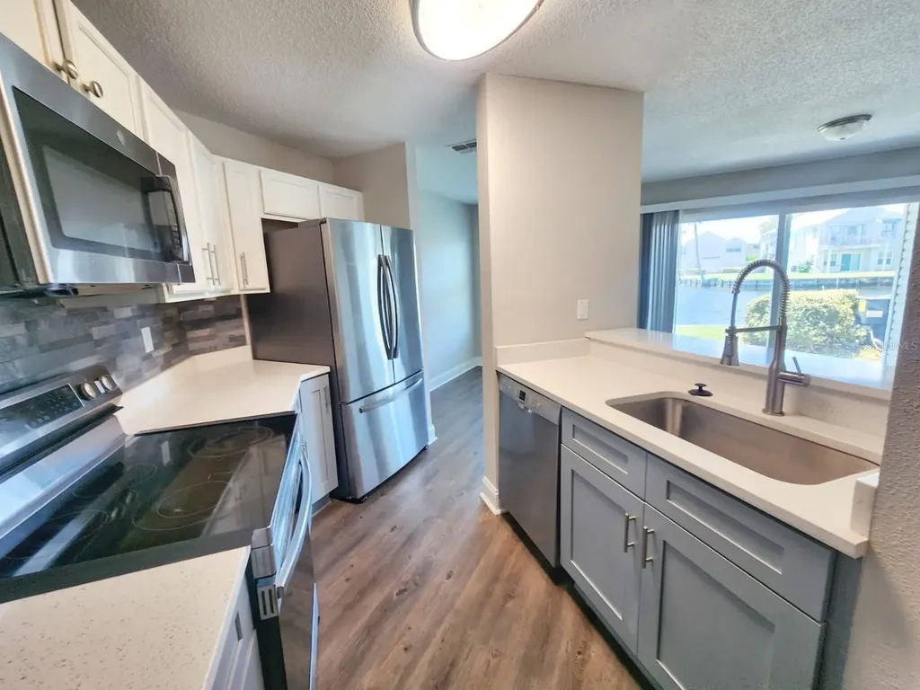2528 Woodgate Boulevard Orlando FL 32822