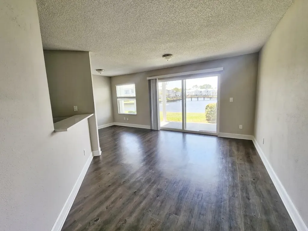 2528 Woodgate Boulevard Orlando FL 32822