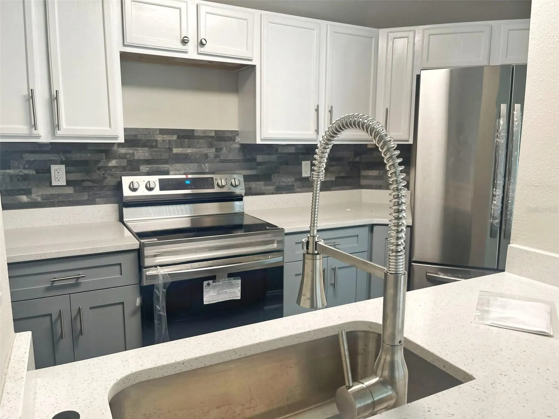 2528 Woodgate Boulevard Orlando FL 32822