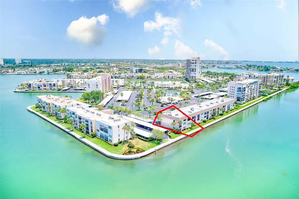 7930 Sun Island Drive S South Pasadena FL 33707