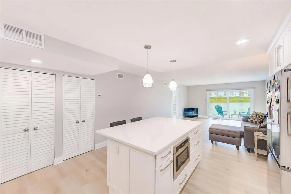 7930 Sun Island Drive S South Pasadena FL 33707