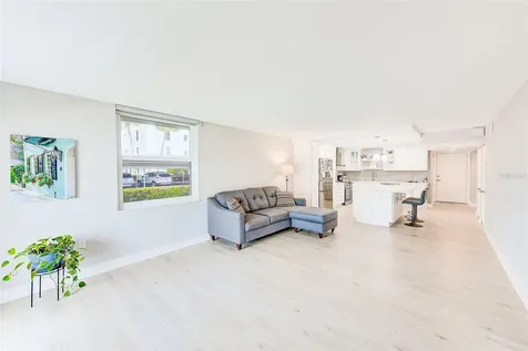7930 Sun Island Drive S South Pasadena FL 33707