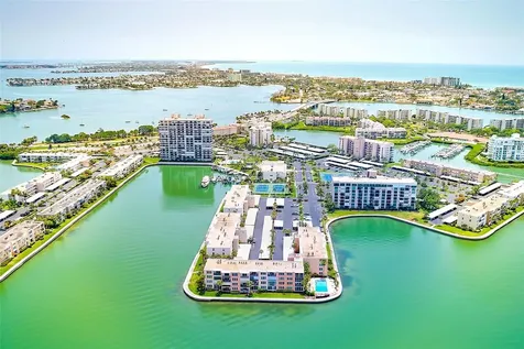 7930 Sun Island Drive S South Pasadena FL 33707