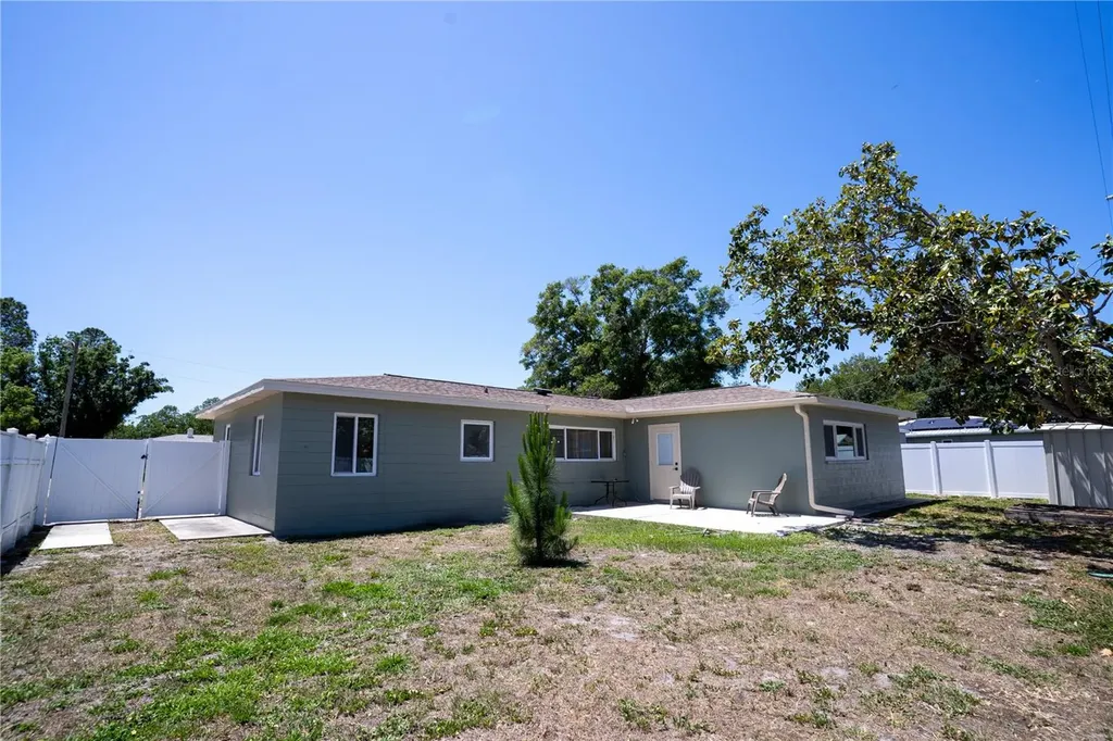 4545 25th Avenue N St Petersburg FL 33713