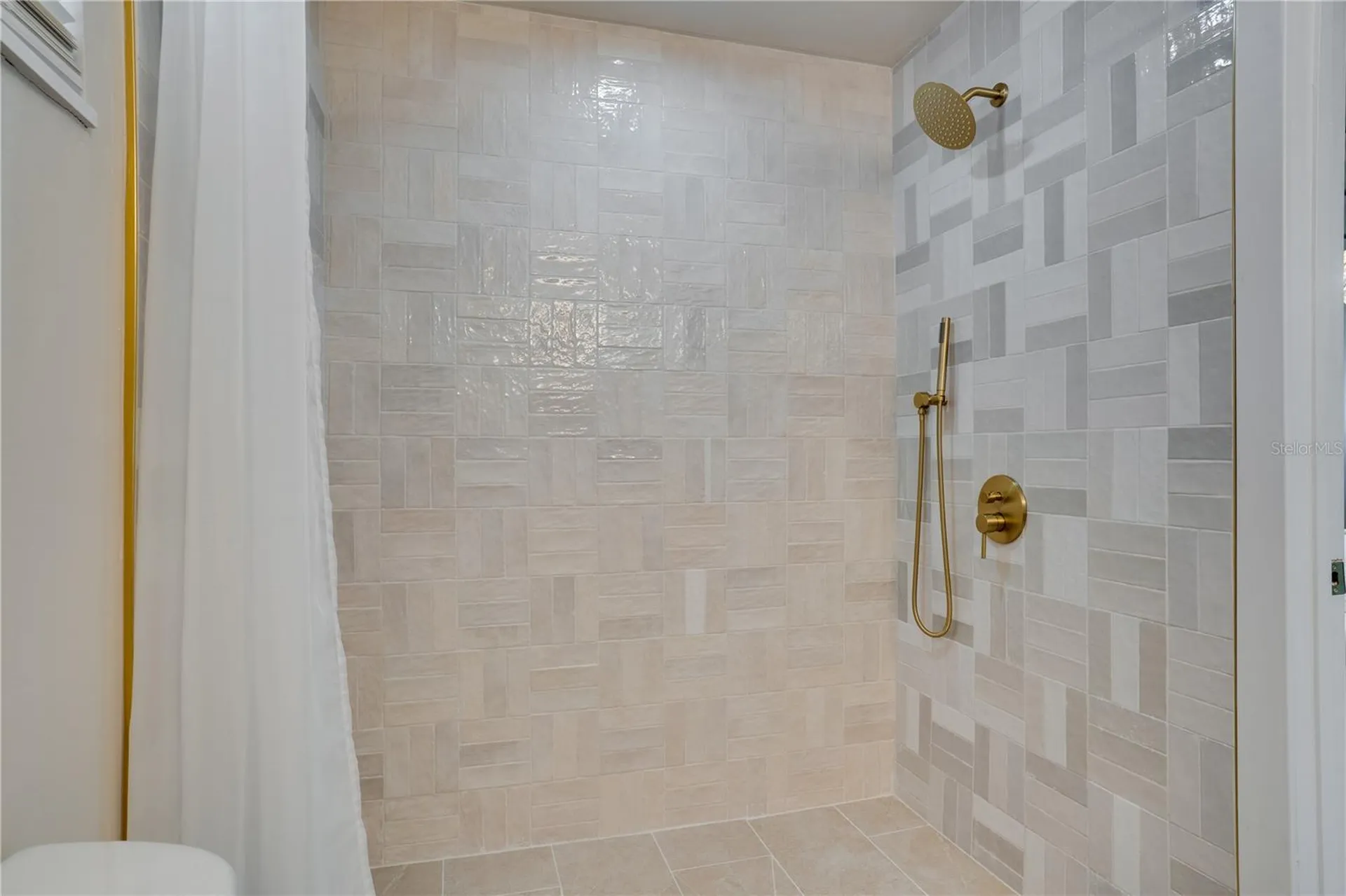 4545 25th Avenue N St Petersburg FL 33713
