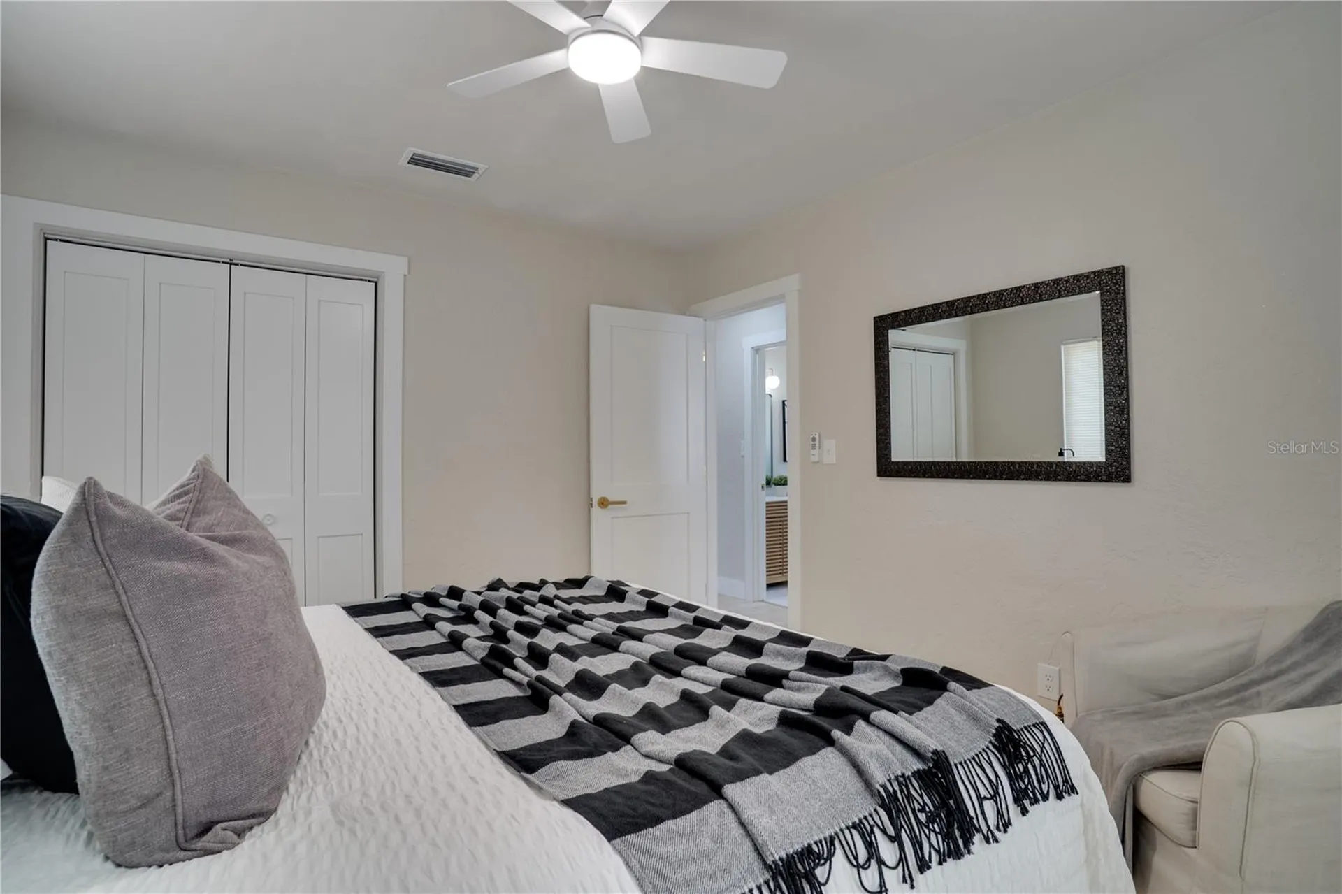 4545 25th Avenue N St Petersburg FL 33713
