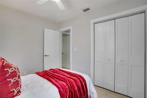 4545 25th Avenue N St Petersburg FL 33713