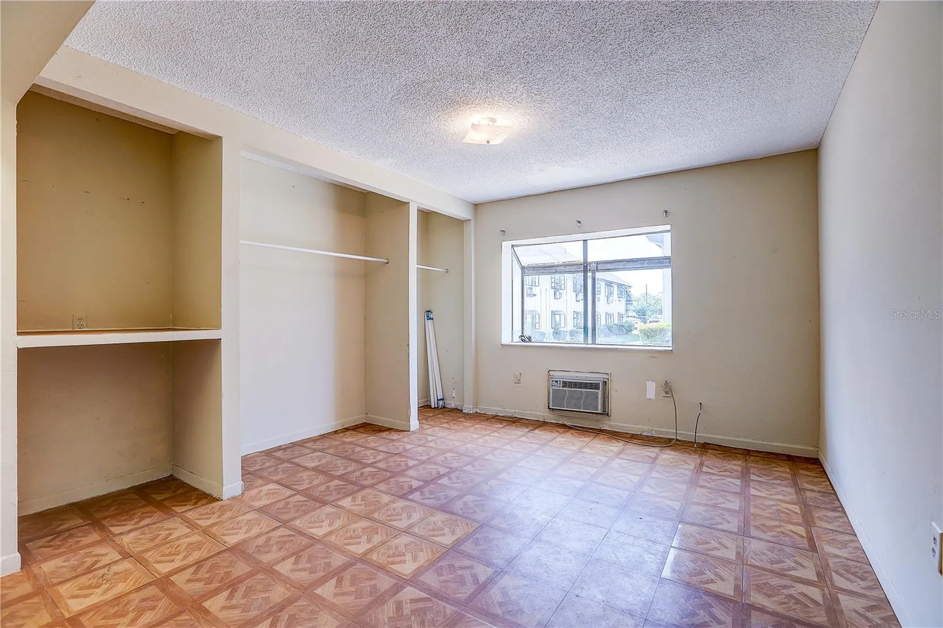 1262 E 113th Avenue Tampa FL 33612
