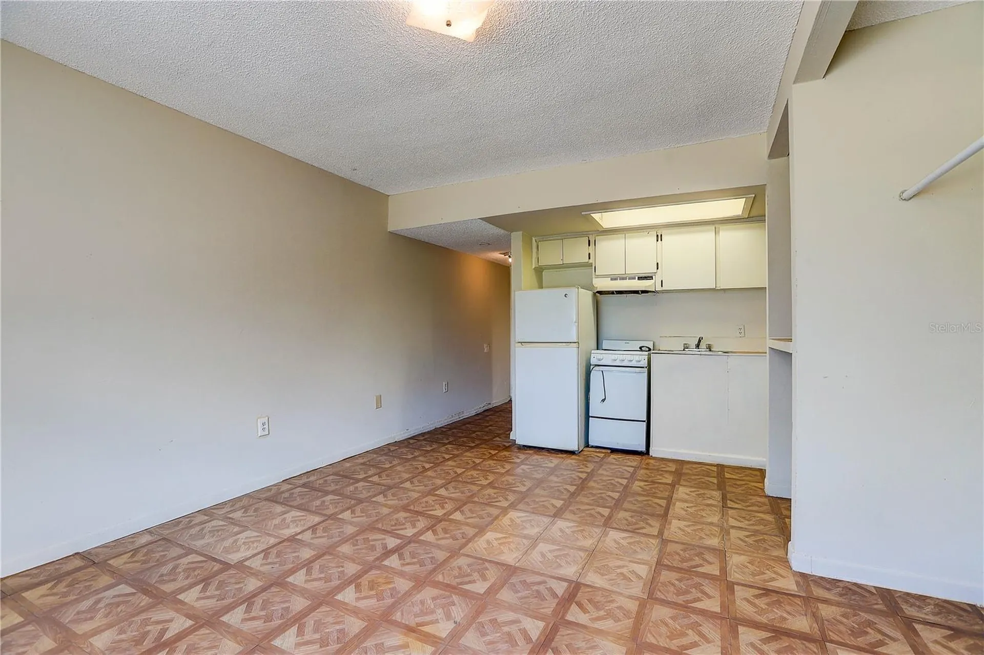 1262 E 113th Avenue Tampa FL 33612