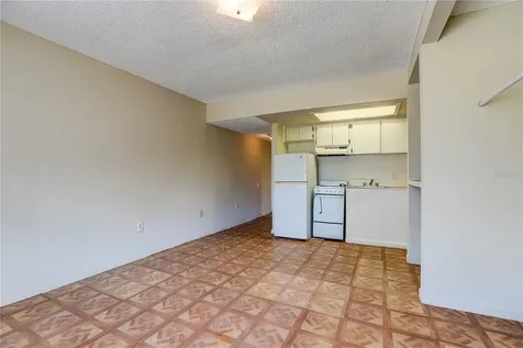 1262 E 113th Avenue Tampa FL 33612