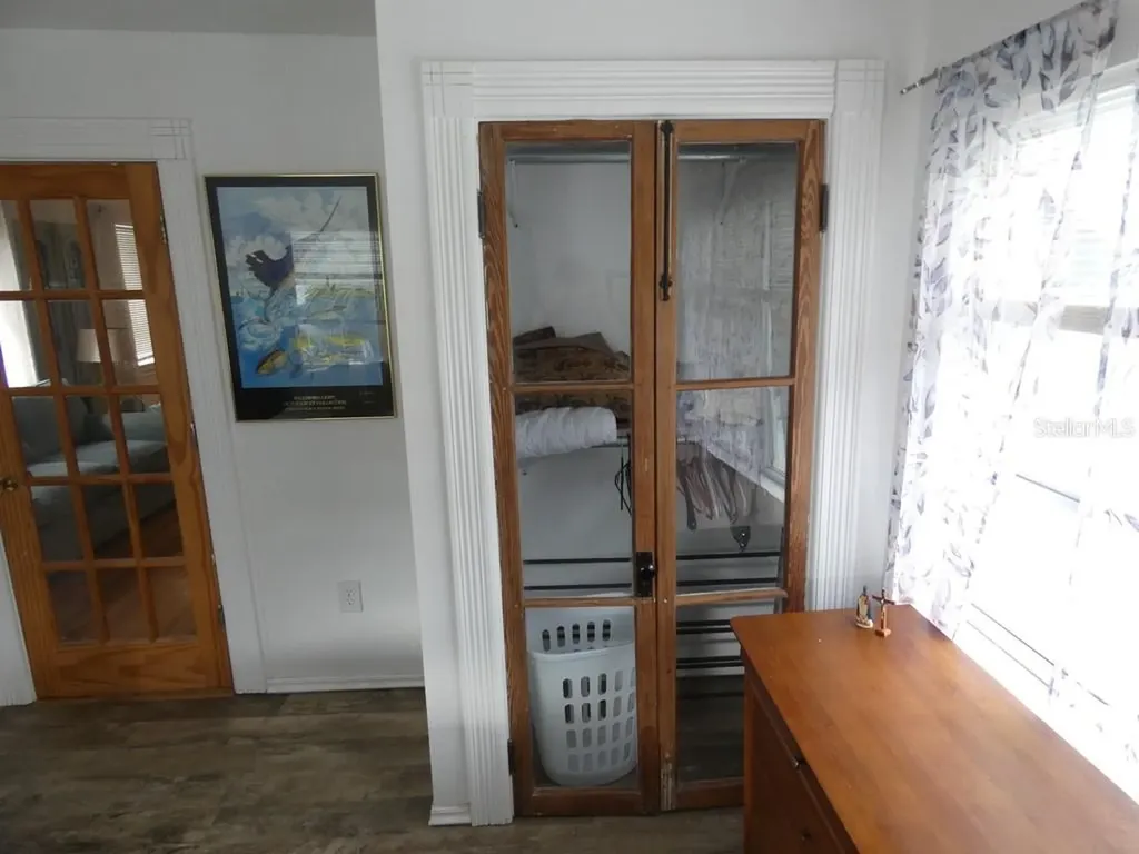 2215 S Hunt Point Crystal River FL 34429