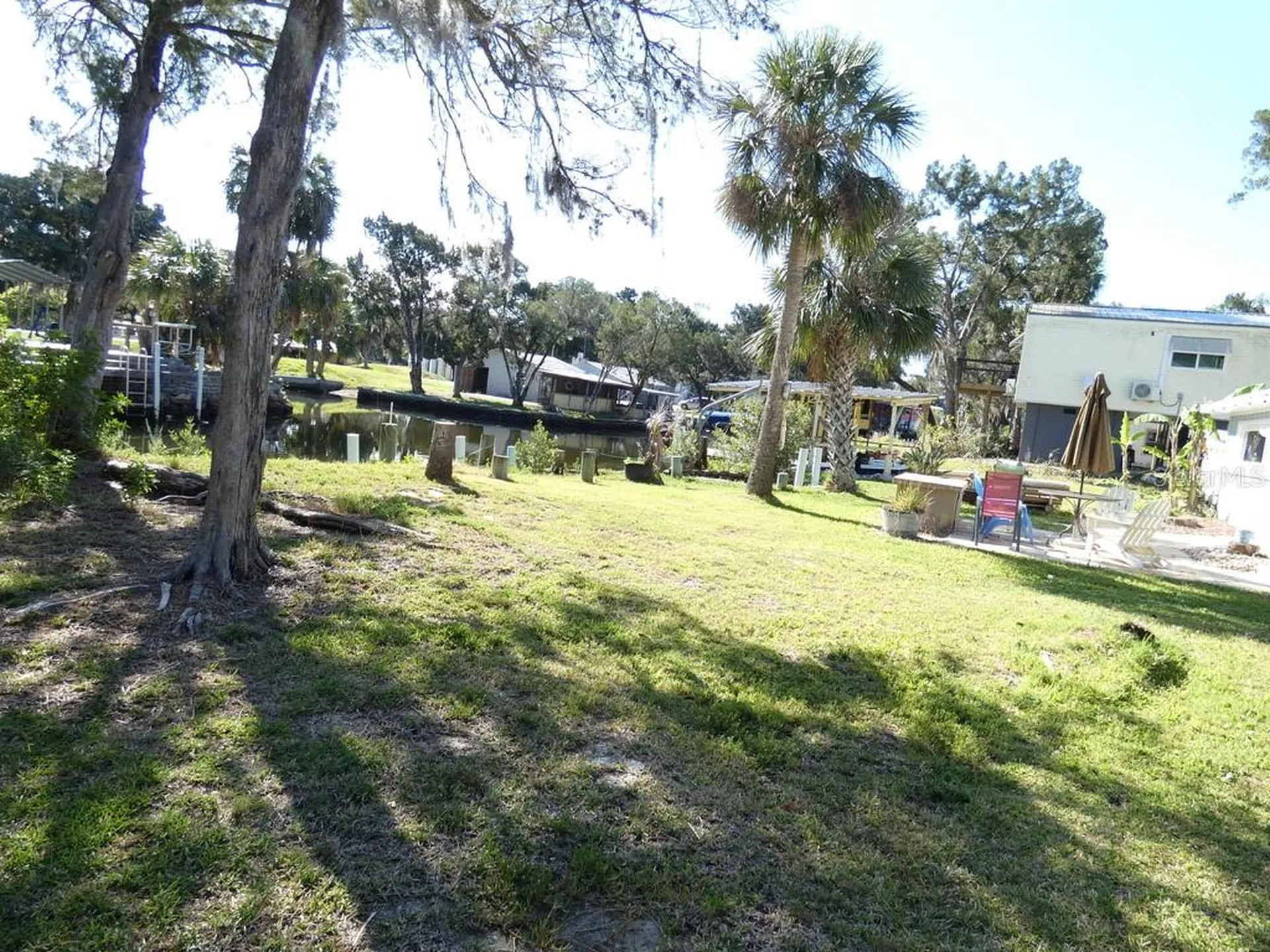2215 S Hunt Point Crystal River FL 34429