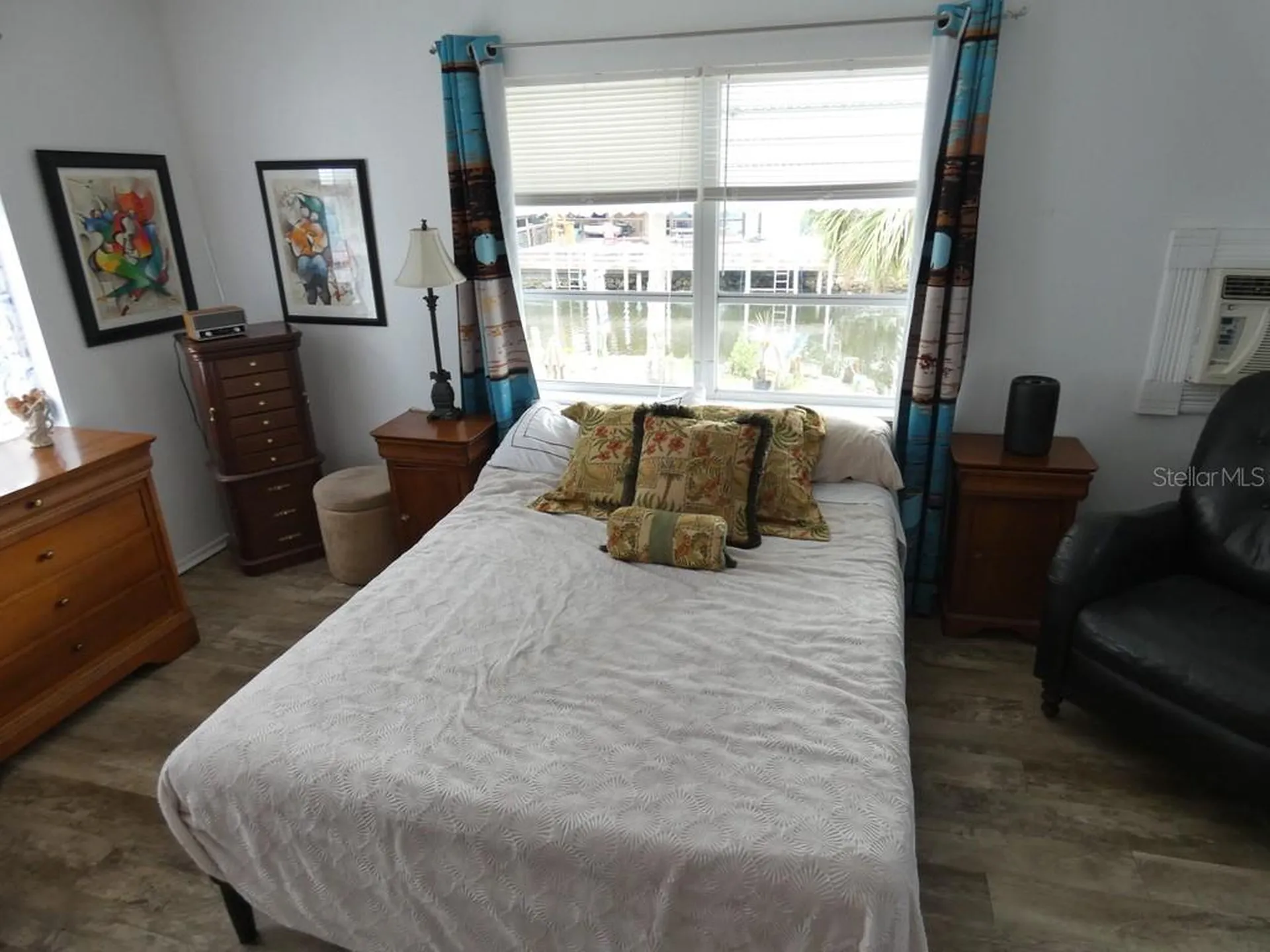 2215 S Hunt Point Crystal River FL 34429